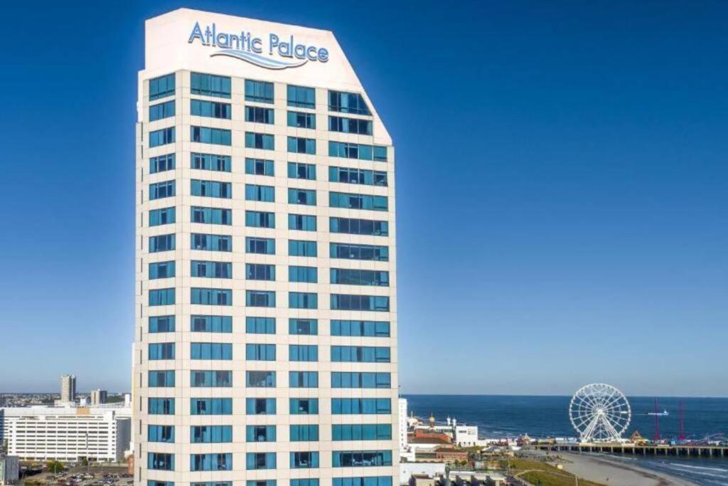 Atlantic Palace Beachfront Ocean View Атлантик Сити Екстериор снимка